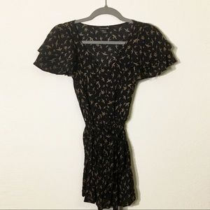 🕊Black & Tan Blouse with Sash Belt & Bird Print